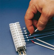 Миниатюра файла klipsyi-na-kabel-primenenie № 18842